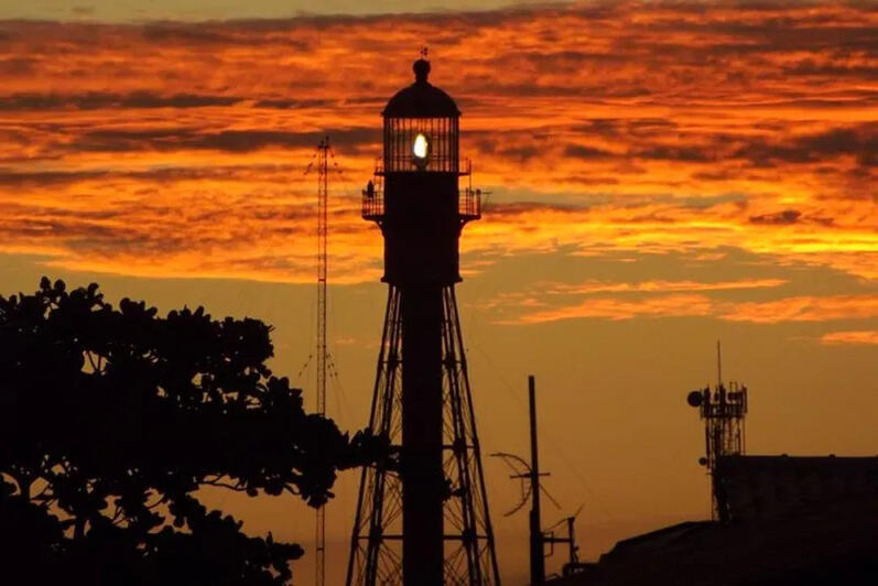 Farol de São Tomé - lighthouse